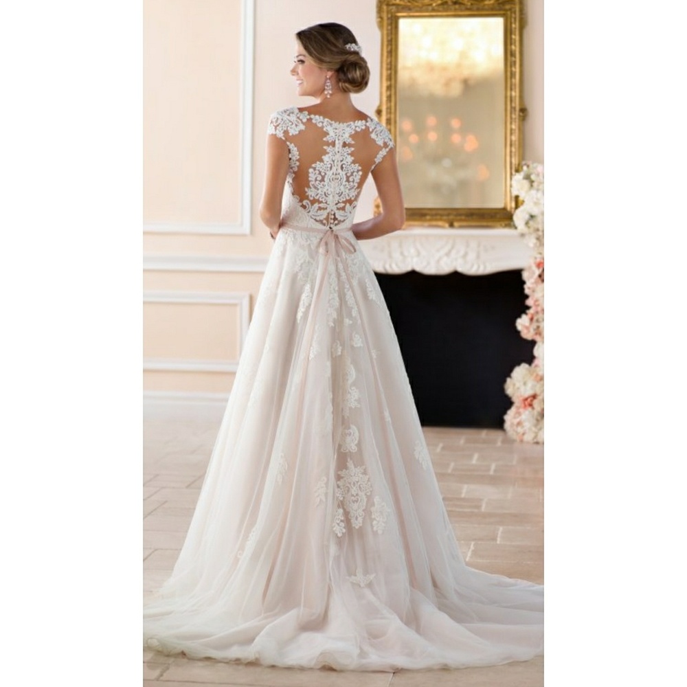 BNWT Unaltered Stella York Wedding Dress